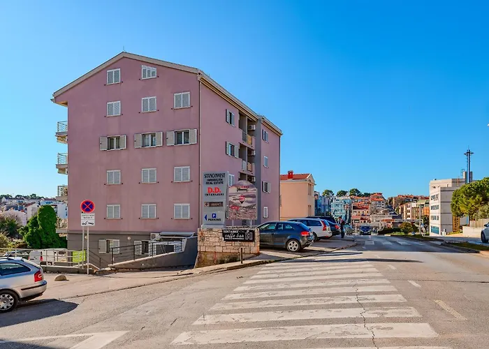 Aureo Apartment Pula Center